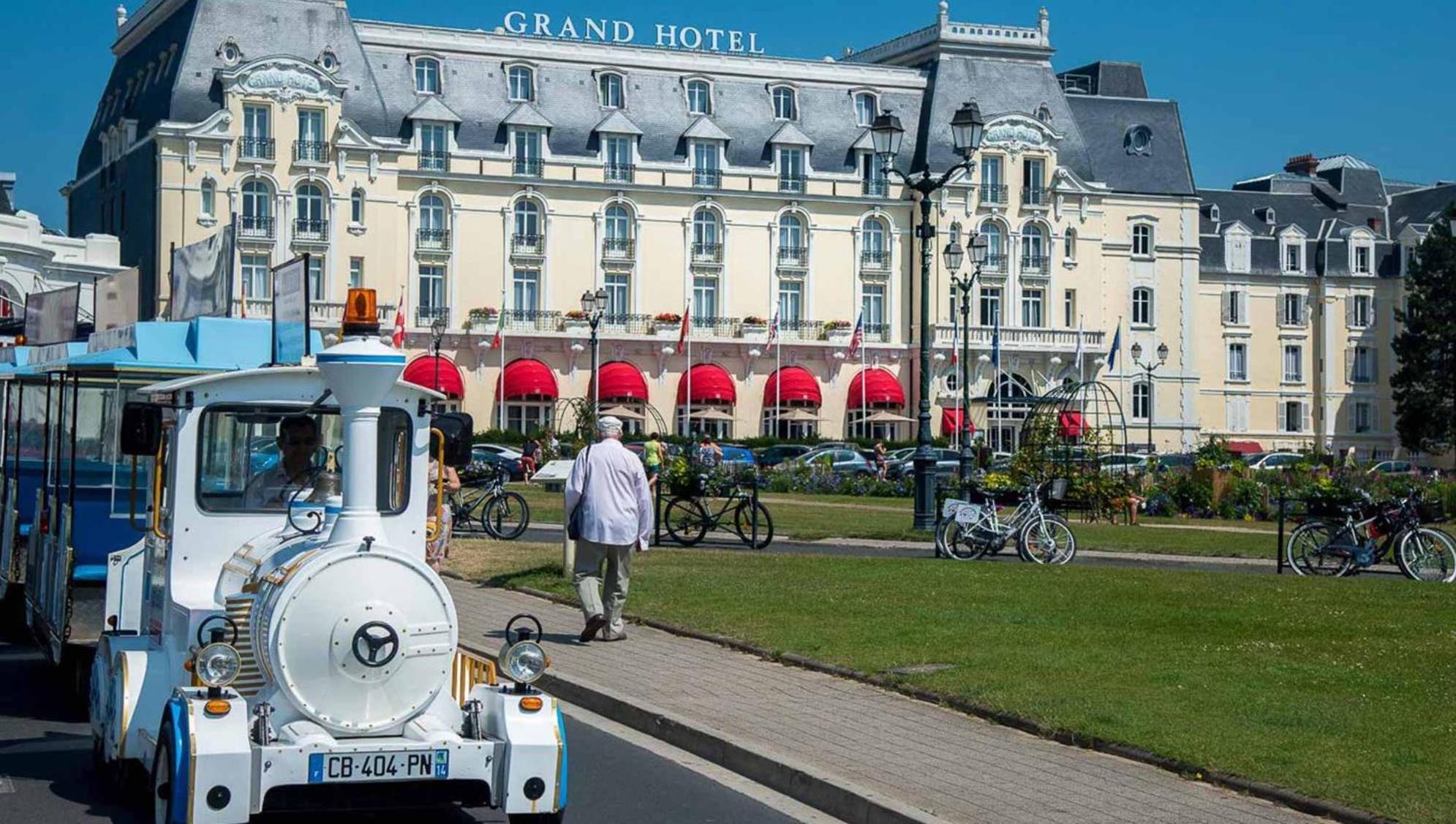 Le Nid De Plage A 100 M De La Mer Cabourg Kültér fotó